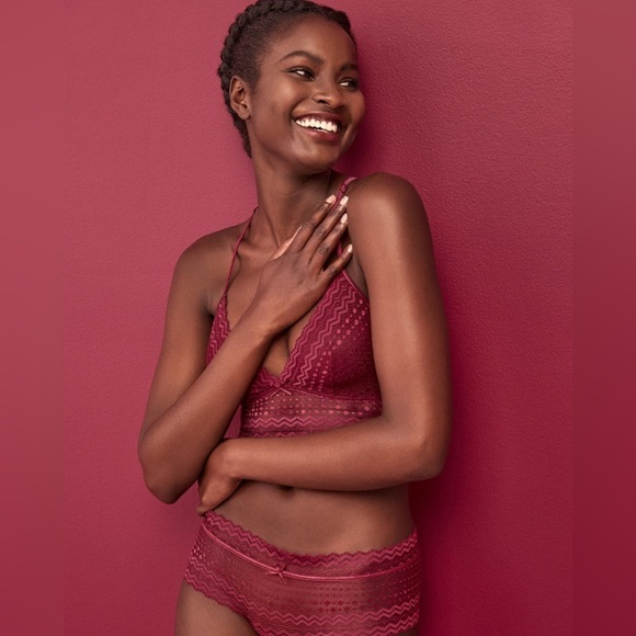 BNWT La Vie En Rose Lace 2 Piece Bra/Panty Set - Picture 6 of 13